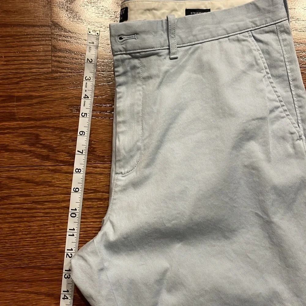 J CREW men’s Flex Straight cut Chino pants flat front 4 pocket light blue 36-30